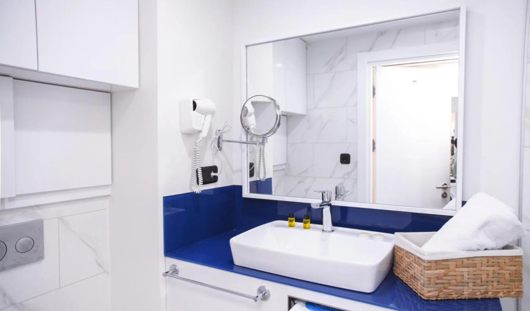 באטומי Golden Coastline Aparthotel גאורגיה