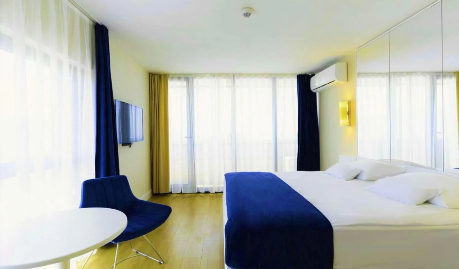 באטומי Golden Coastline Aparthotel גאורגיה